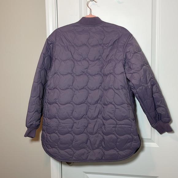 Madewell quilted oversized lightweight bomber jacket in Smokey grape - Picture 6 of 9